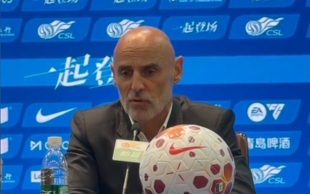 星空体育官网下载入口-穆斯卡特赛后谈变阵：牺牲了进攻，但是现有阵容最可能取胜的阵型